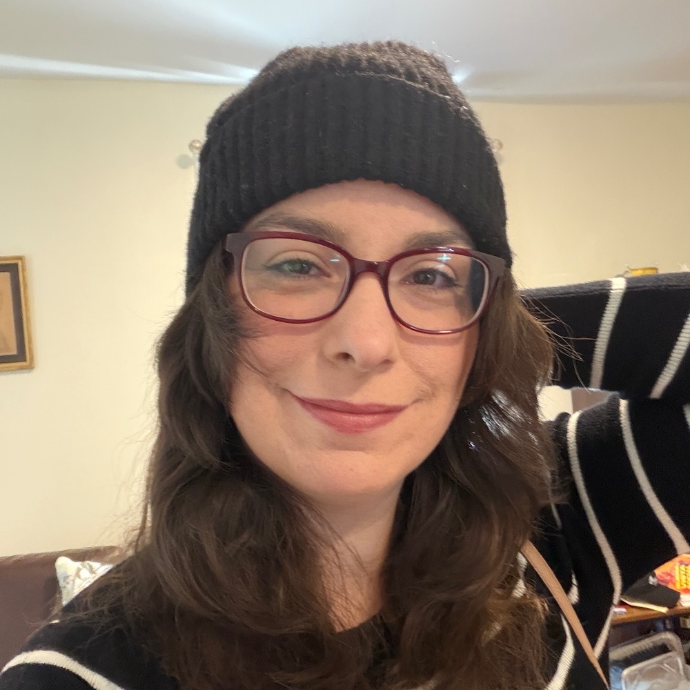 Meet your Posher, Christina